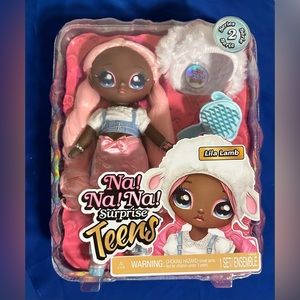Na! Na! Na! Surprise Teens